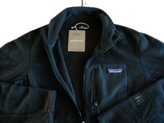 【新品S】パタゴニア Ｍ’s R1エア・ジップネック ■ patagonia Black (BLK)