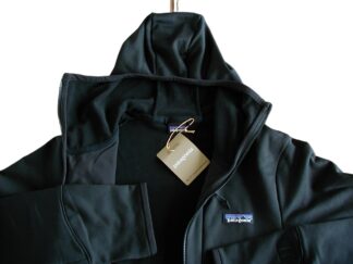 【新品S】パタゴニア M’s R1 サーマル・フルジップ・フーディ ■ patagonia ■ Black (BLK)