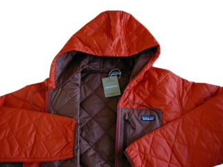 【新品L】 パタゴニア M’s ダイアモンド・キルテッド・ボマー・フーディ ■ patagonia Amanita Red (AMRE)■