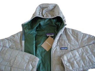 【新品S】パタゴニア M’s ナノ・パフ・フーディ ■ patagonia ■ Seabird Grey (SBDY) ■