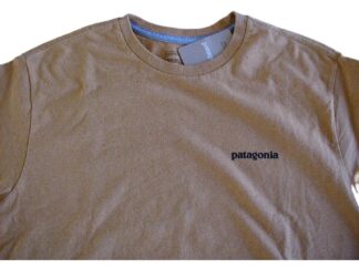 【新品S】パタゴニア M’s P-6ロゴ・レスポンシビリティー ■ patagonia ■ P-6 Outline: Golden Caramel (POLG)